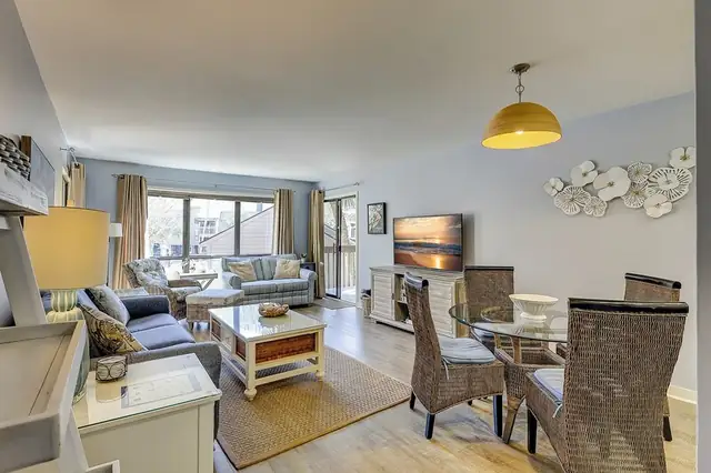 Living room at The Moorings 73